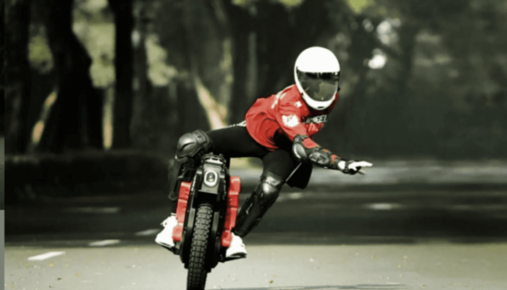 InMotion V14 Adventure